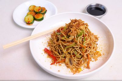 Sebzeli Noodle