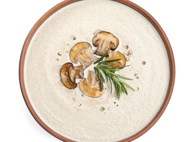 Kremalı Mantarlı Çorba