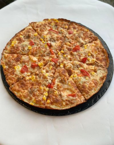 Ton Balıklı Pizza (Orta Boy)