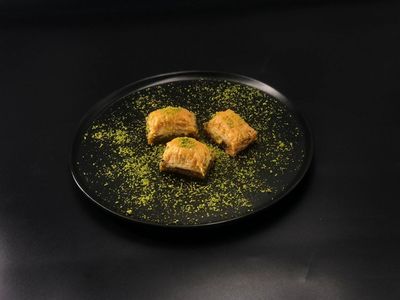 Tereyağlı Fıstıklı Baklava 1000gr