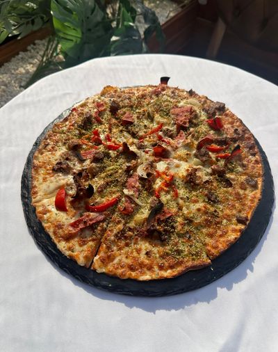 Gold Bull Pizza (Büyük Boy)