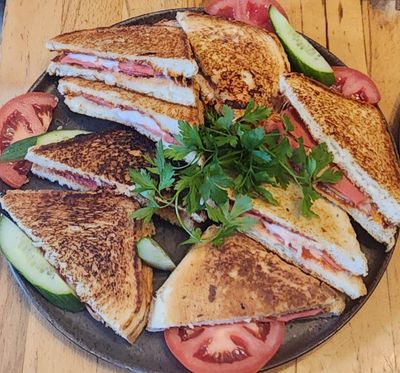 Patatesli Tost