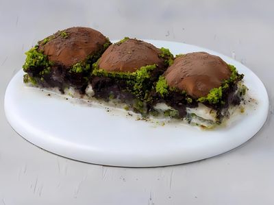 Fıstıklı Soğuk Baklava (4 Dilim)