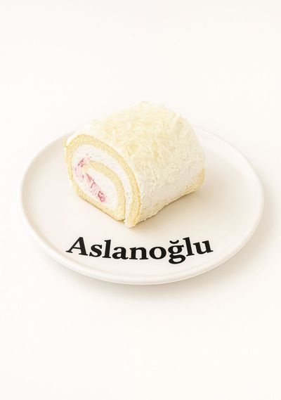 Çilekli Rulo Pasta