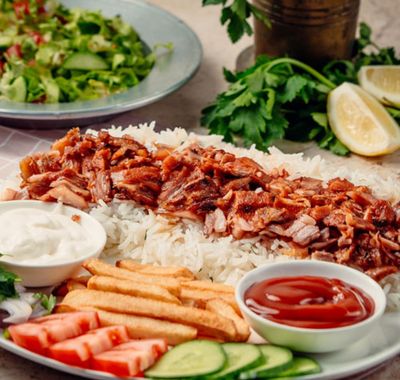 Pilav Üstü Tavuk Döner