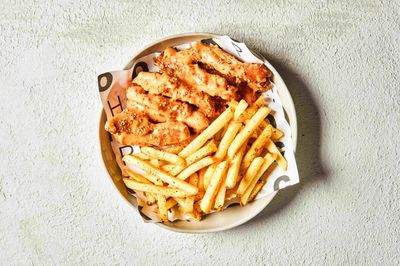 Dynamite Soslu Tavuk Parçaları