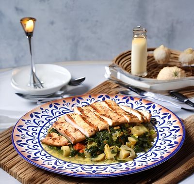 Zümrüt Eşliği (Izgara Tavuk + Ispanak Kavurma)