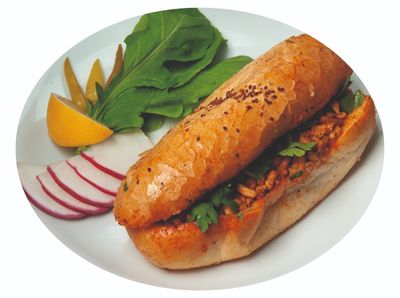 Yarım Ekmek Arası Tavuk Tantuni