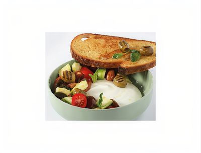 Avokadolu Ege Salatası