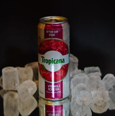 Tropicana Vişne (33 cl.)