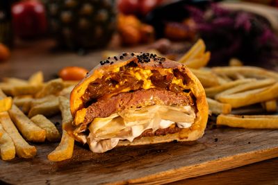 Calzone Gingerized Gurmeburger