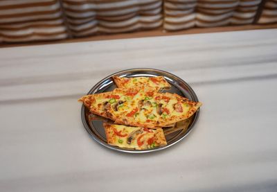 Sebzeli Kaşarlı Pide