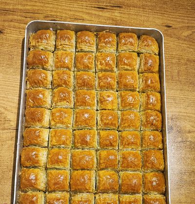 Cevizli Tepsi Baklava (Orta Boy)