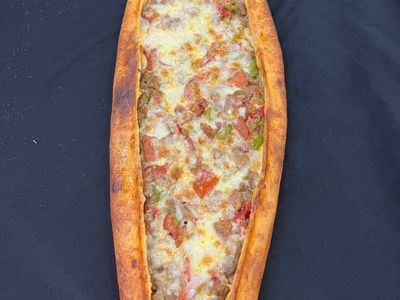 Kuşbaşılı Pide