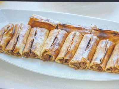 Kavurmalı Pide (Kapalı)