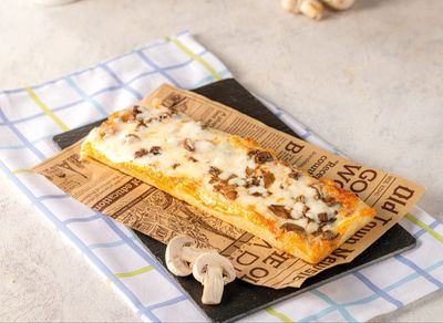 Deliqht Mantarlı Pizza