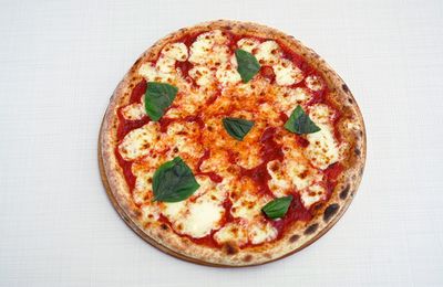 Margherita Pizza (Orta Boy)