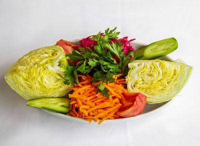 Göbek Salata