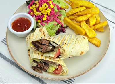 Köfteli Kaşarlı Wrap