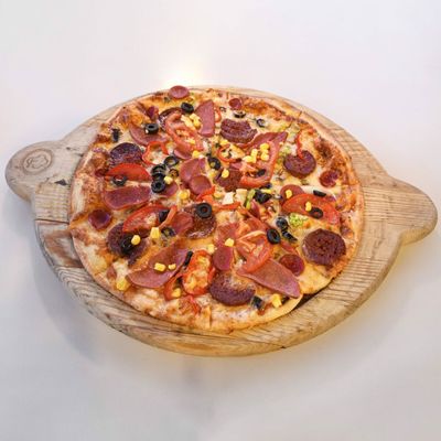 Taş Fırın Pizza karışık (Orta Boy)
