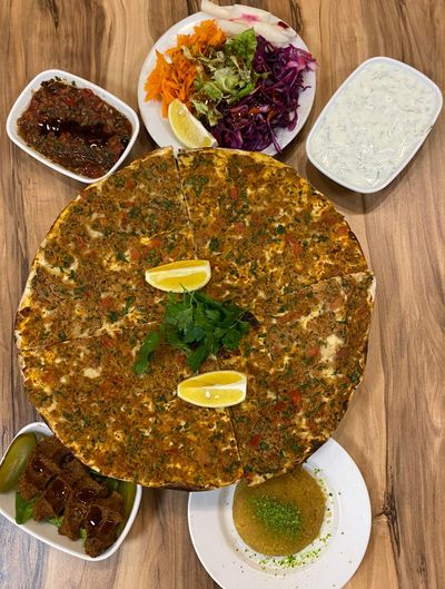 Lahmacun (Büyük Boy)