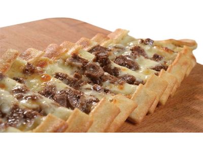 Kavurmalı Kaşarlı Pide