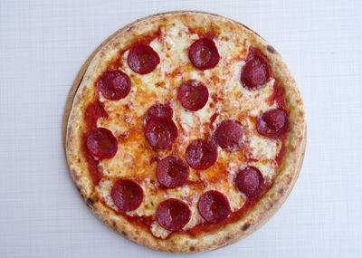 Sucuklu Pizza (Büyük Boy)