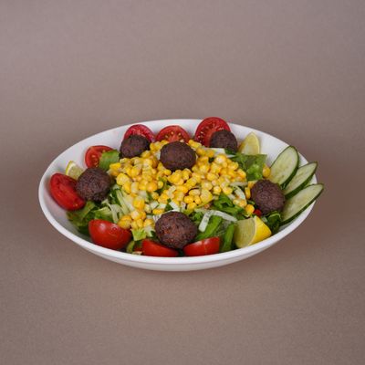 Köfteli Special Salata