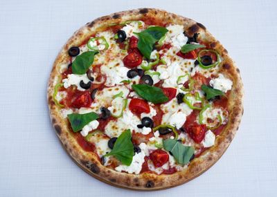 Akdeniz Pizza (Orta Boy)