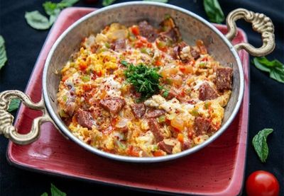 Sucuklu Menemen