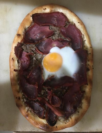 Kıymalı Pastırmalı Bafra Pidesi