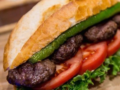 Tam Ekmek Arası Köfte