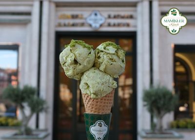 Fıstıklı Dondurma (1 kg.)