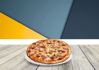 Karışık Pizza (Orta Boy)