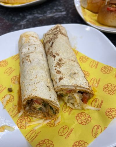 Kaşarlı Et Tantuni Dürüm