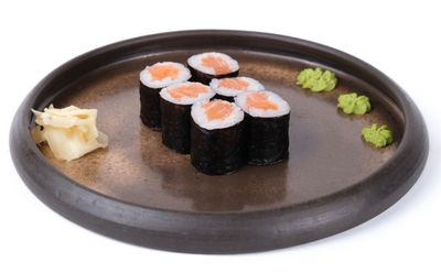 Maki Salmon ( 6 Parça )