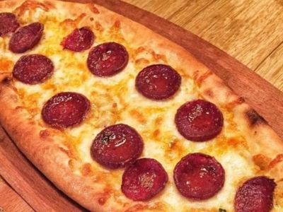 sucuklu yumurtalı pide