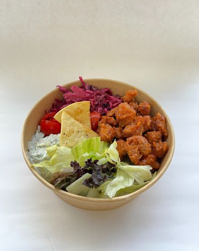 Buffalo Soslu Çıtır Tavuk Bowl