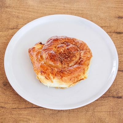 Patatesli Gül Böreği