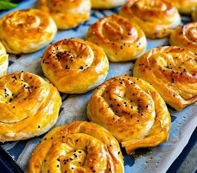 Patatesli Börek
