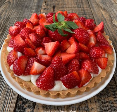 Çilekli Tart