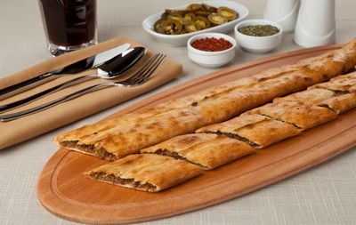 Pastırmalı Pide (Kapalı)