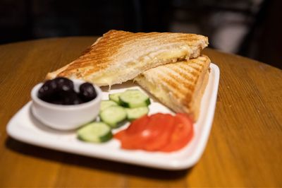 Süper Kaşarlı Tost