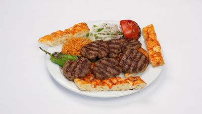 Izgara Köfte