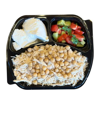 Tavuklu Nohutlu Pilav & Mevsim Salata