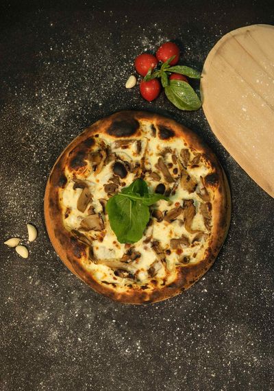 3 Mantarlı Pizza (Orta Boy)