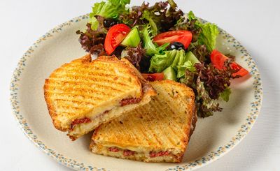 Kaşarlı & Sucuklu Tost