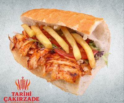 Yarım Ekmek Arası Tavuk Döner