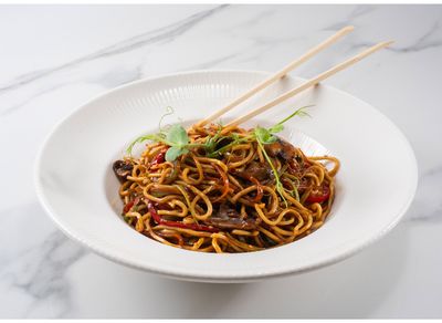 Sebzeli Zencefilli Noodle