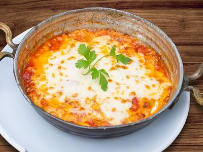 Kaşarlı Menemen